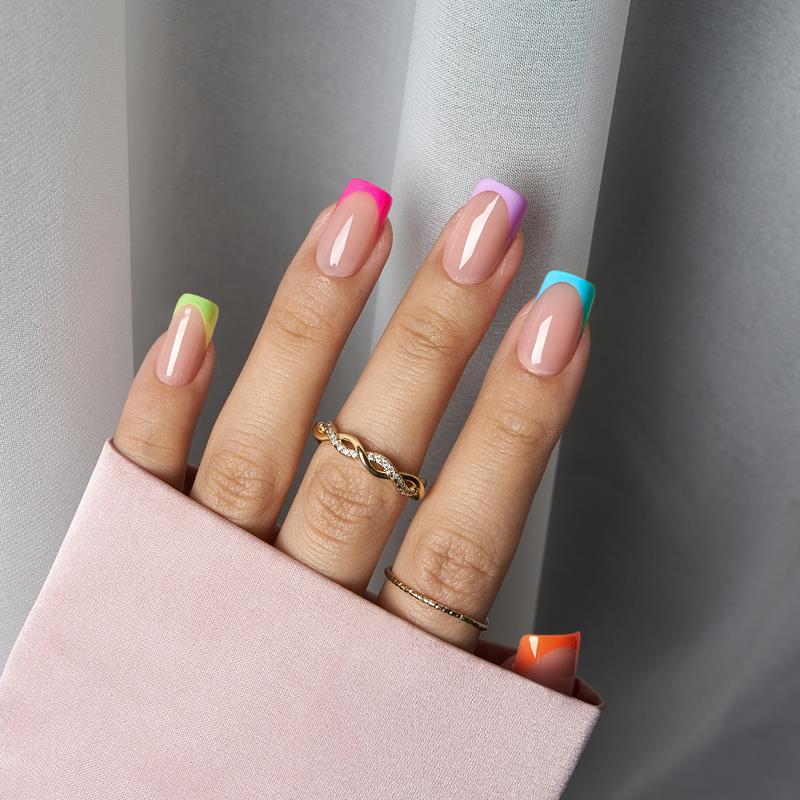 FRENCH NAILS