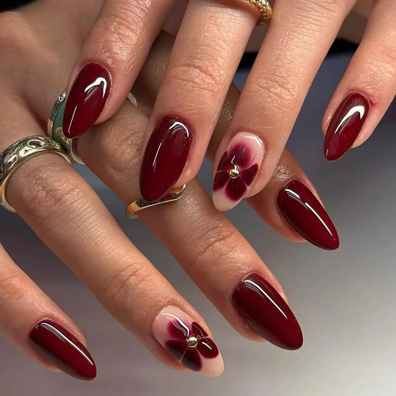 24 pc  Star French Almond Press-On Nails