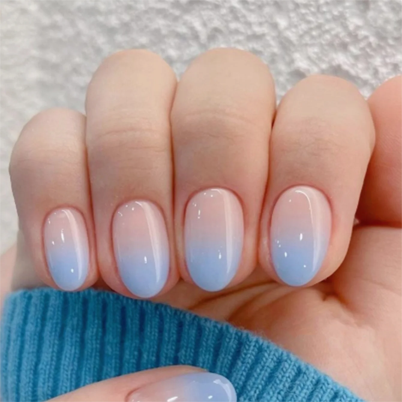 Pink Gradient Short Oval Nail Tips
