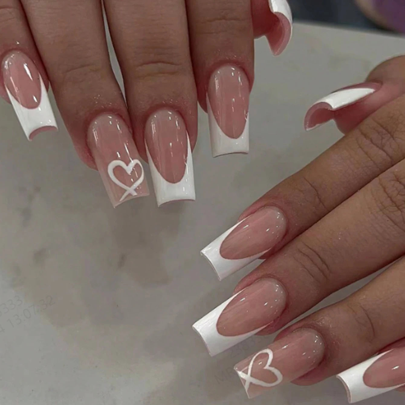 Short Almond Black & White Bow Pearl Press-On Nails